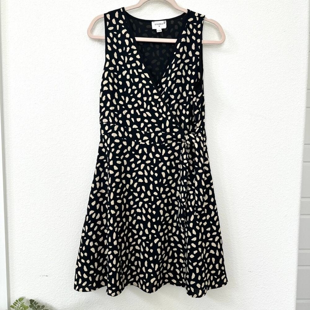 Everly Faux Wrap Sleeveless Fit & Flare A-Line Dress - Size M Excellent Preowned